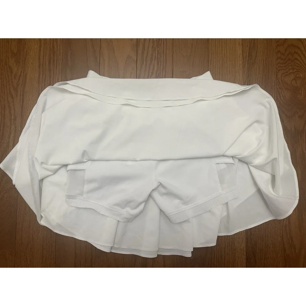 Lululemon Court Rival High Rise Skirt Size 4 White Tennis Pickleball Skort